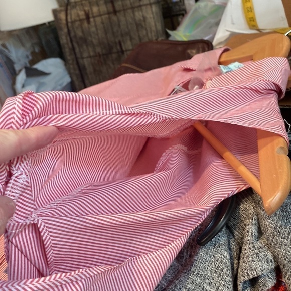 She + sky Button down  tie cold shoulder sleeve high low hem SZ S to larger top - Picture 3 of 6